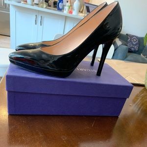 Stuart Weitzman black patent leather pointed heels